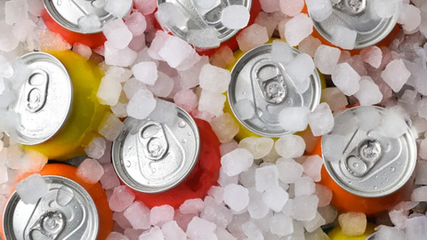 Есть ли разница между газировкой без сахара и диетической газировкой?