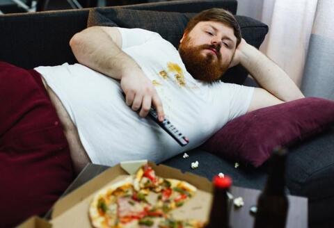 Как держать аппетит под контролем во время похудения: советы диетолога