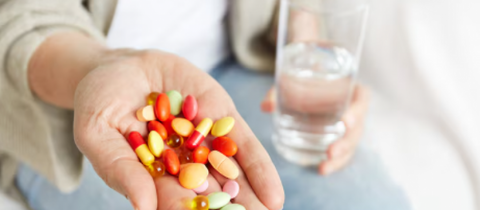 «Тихий дефицит»: почему 8 из 10 россиян испытывают нехватку ключевых витаминов — и как это влияет на настроение, энергию и иммунитет