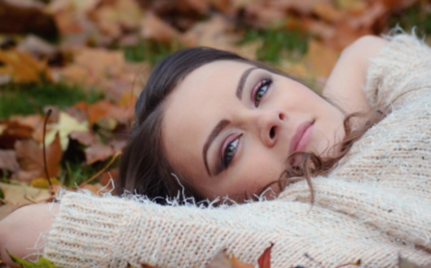 Эти 5 витаминов пьют женщины, которые не собираются стареть: не «таблетки от морщин», а метаболическая поддержка молодости